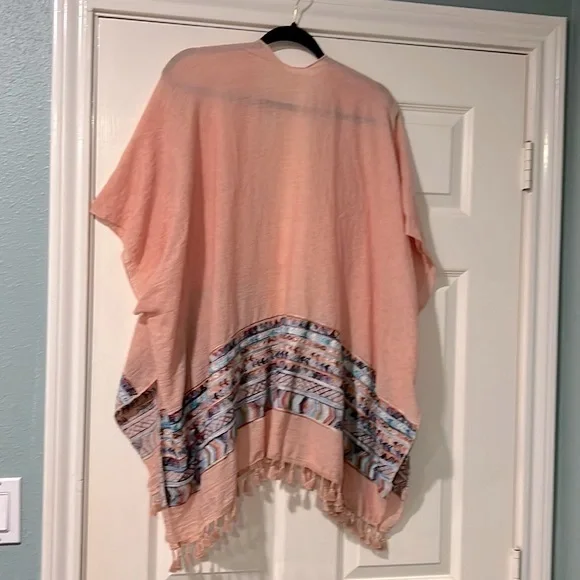 Brandie Peach Embroidered Open Front Tassel Detail Kimono - Picture 11 of 13